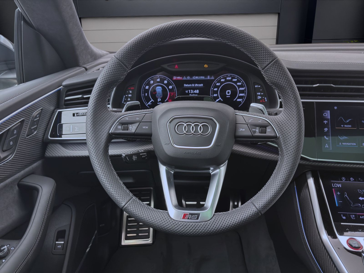 Thumb 11: Audi RS Q8 SUV PERFORMANCE AHK B&O LM23 PANO HUD WR23