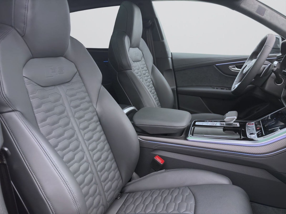 Thumb 16: Audi RS Q8 SUV PERFORMANCE AHK B&O LM23 PANO HUD WR23