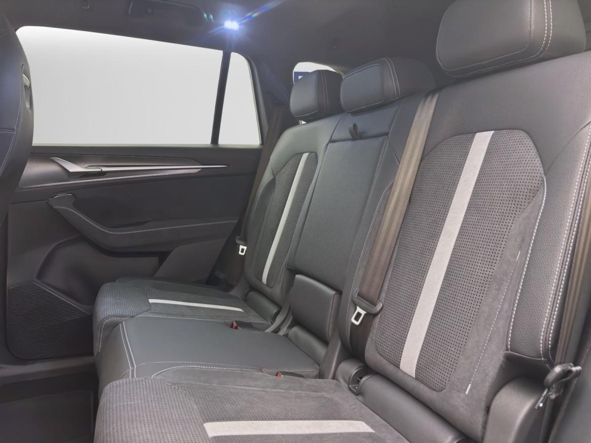 Thumb 15: Škoda KODIAQ SPORTLINE 4X4 AHK PANO STANDH NAV+ ASSISTENZ+ KOMFORT+