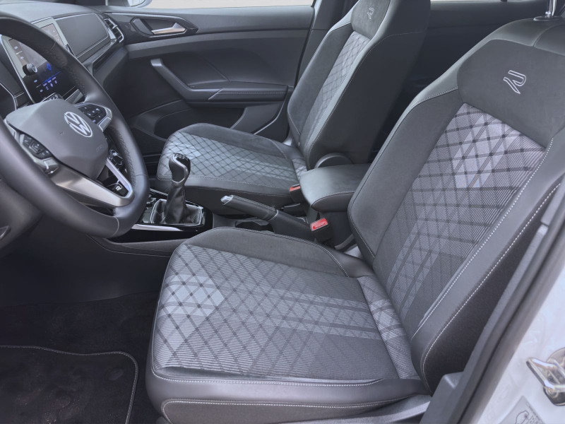 Bild 9: Volkswagen T-Cross 1.0 TSI R-LINE AHK IQ.LIGHT PDC SITZHZG