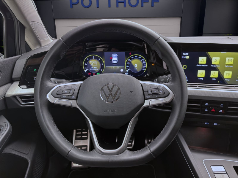 Bild 11: Volkswagen Golf 2.0 TDI DSG MOVE NAVI PDC LED SITZHZG
