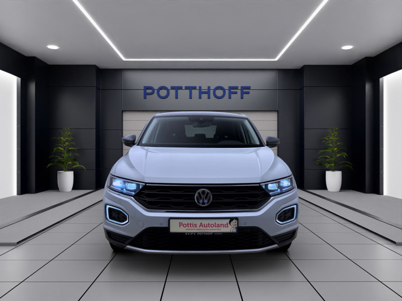 Bild 7: Volkswagen T-Roc 1.6 TDI IQ.DRIVE NAVI LED PDC SITZHZG