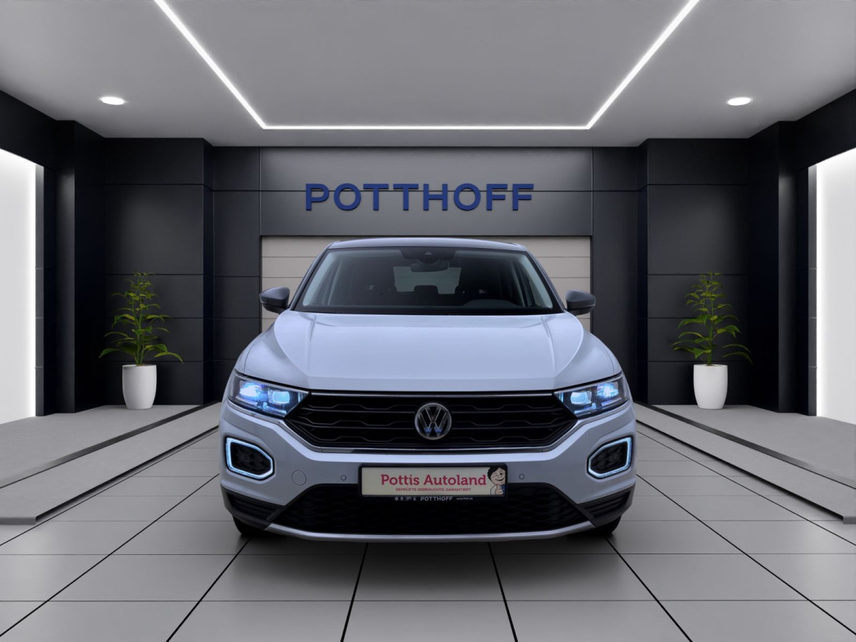 Thumb 7: Volkswagen T-Roc 1.6 TDI IQ.DRIVE NAVI LED PDC SITZHZG