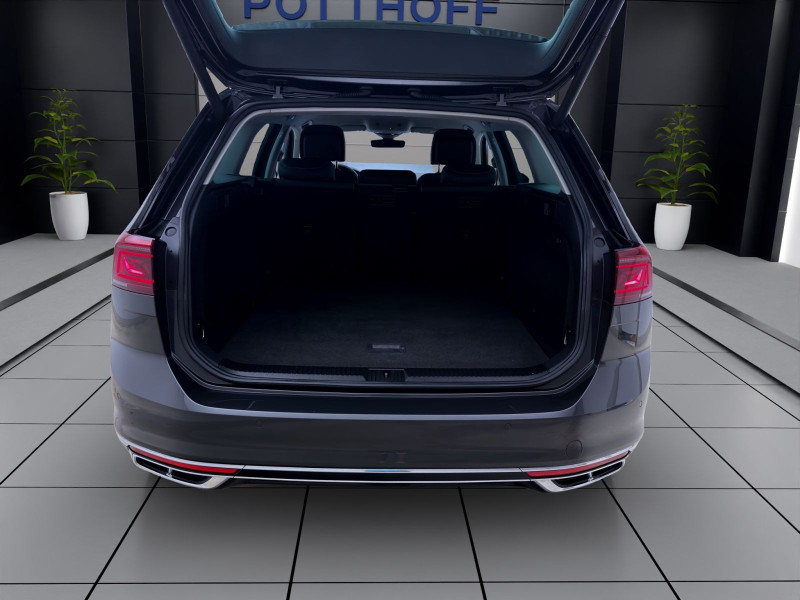 Bild 4: Volkswagen Passat Variant 1.5 TSI DSG ELEGANCE AHK IQ.LIGHT NAVI SITZHZG