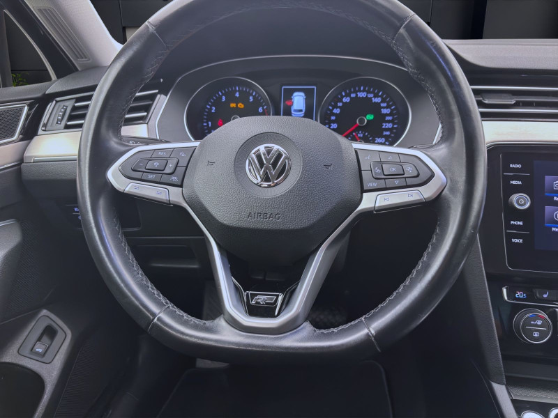Bild 12: Volkswagen Passat Variant 1.5 TSI DSG ELEGANCE AHK IQ.LIGHT NAVI SITZHZG