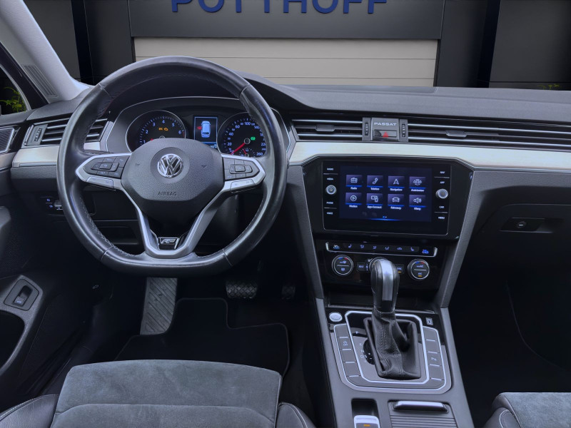Bild 13: Volkswagen Passat Variant 1.5 TSI DSG ELEGANCE AHK IQ.LIGHT NAVI SITZHZG