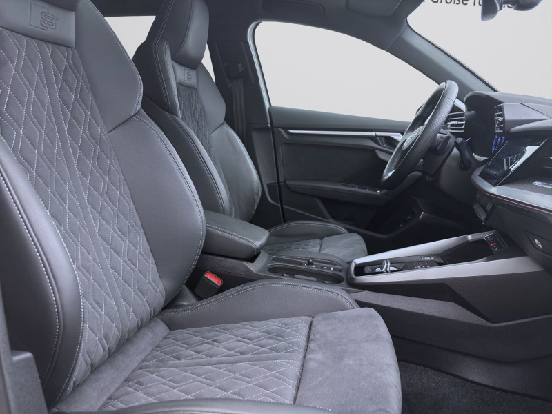 Bild 16: Audi A3 Sportback 45 TFSIe PANO MATRIX NAVI B&O KAMERA