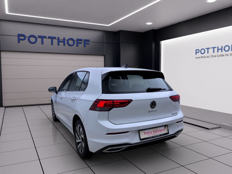 Bild 2: Volkswagen Golf 1.4 TSI eHybrid DSG STYLE NAVI SITZHZG PDC LED+