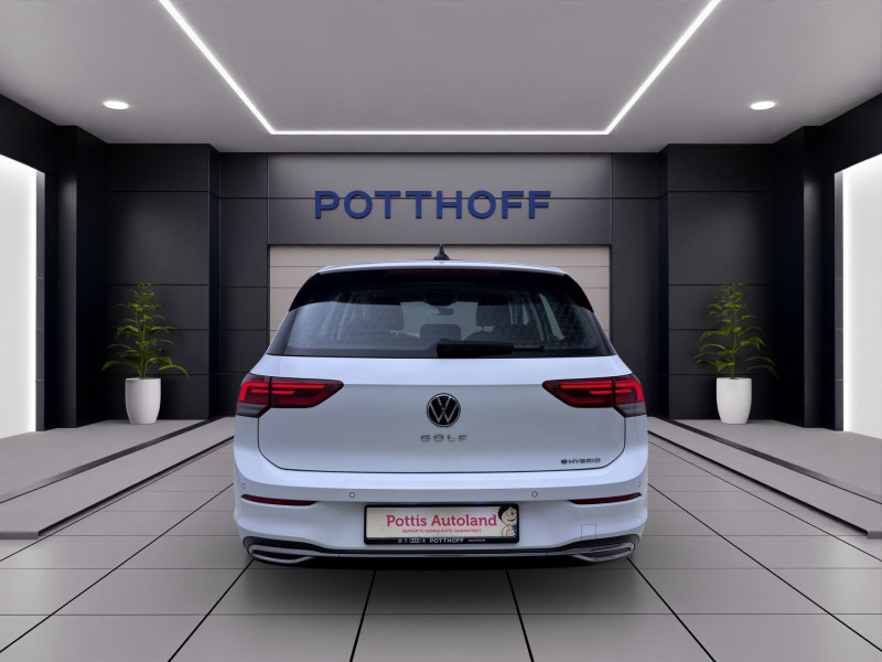 Bild 3: Volkswagen Golf 1.4 TSI eHybrid DSG STYLE NAVI SITZHZG PDC LED+