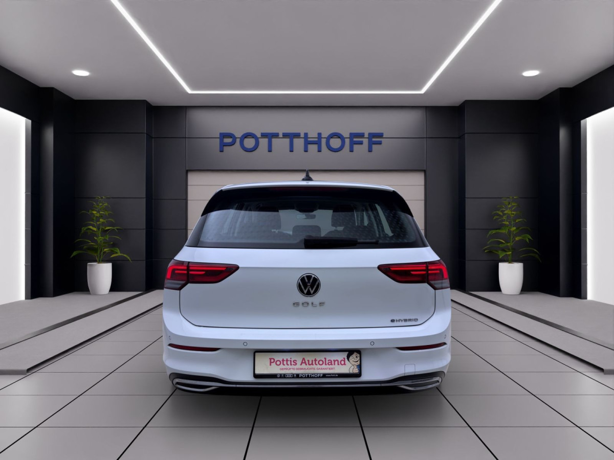 Thumb 3: Volkswagen Golf 1.4 TSI eHybrid DSG STYLE NAVI SITZHZG PDC LED+