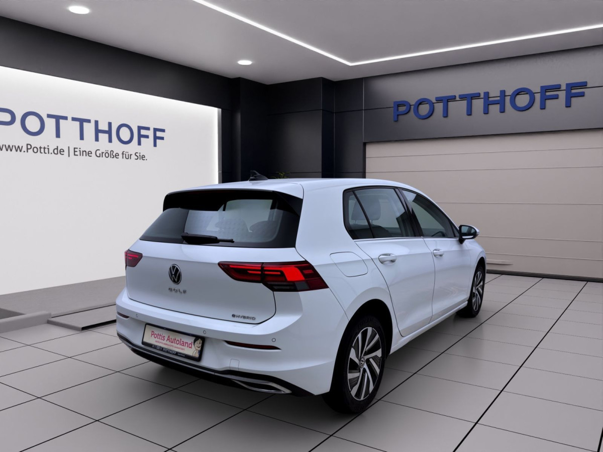 Thumb 5: Volkswagen Golf 1.4 TSI eHybrid DSG STYLE NAVI SITZHZG PDC LED+