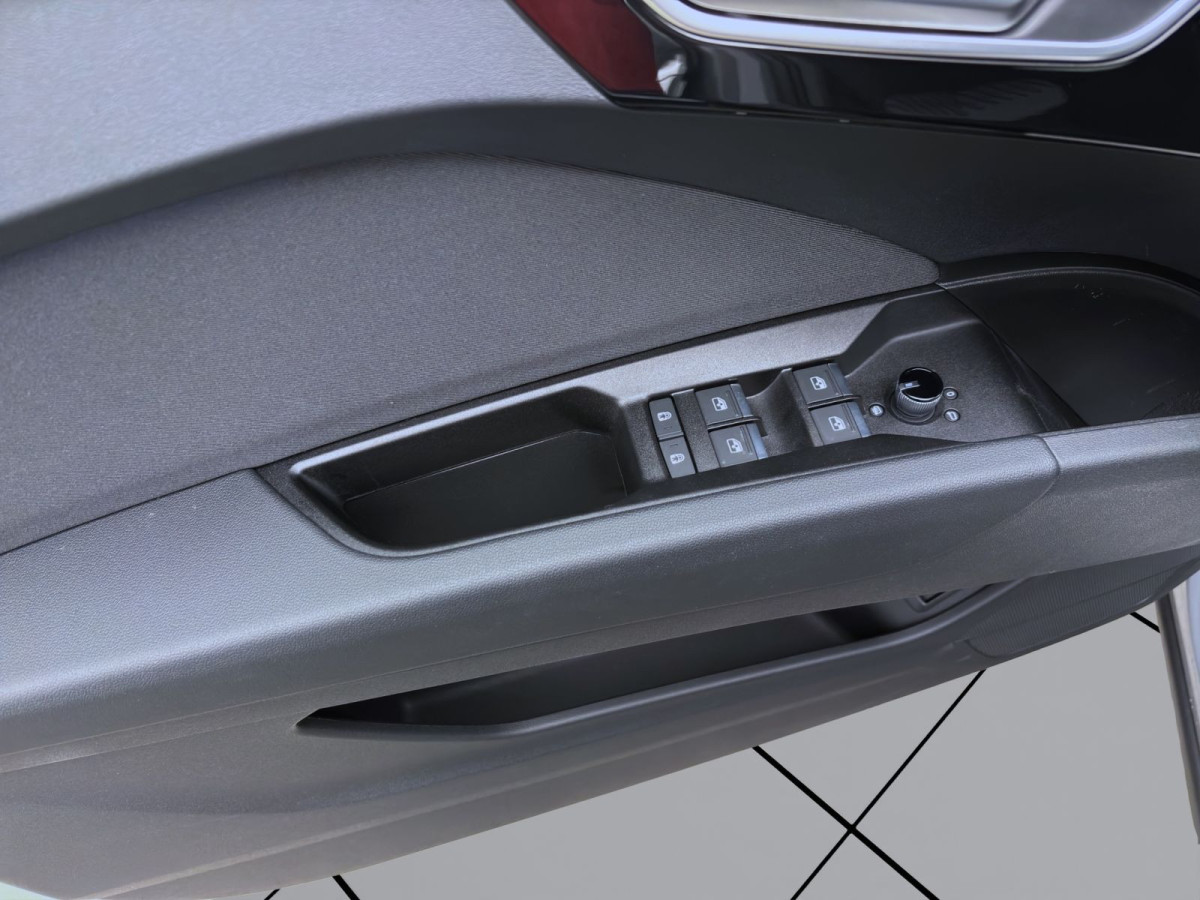 Thumb 10: Audi Q4 e-tron 40 LED NAVI VIRTAUL SHZG