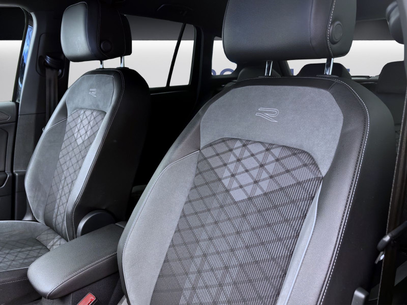 Bild 9: Volkswagen Tiguan 2.0 TDI DSG R-LINE AHK MATRIX NAVI KAMERA