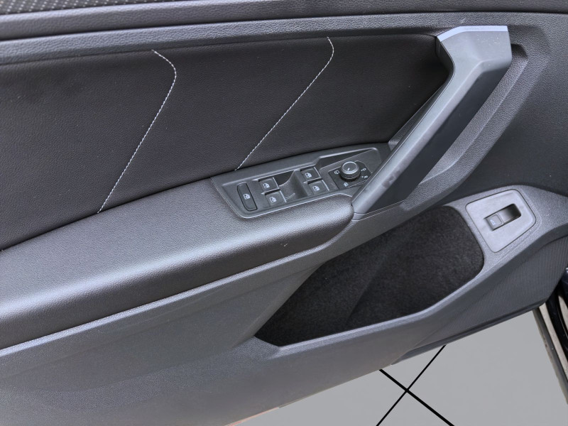 Bild 10: Volkswagen Tiguan 2.0 TDI DSG R-LINE AHK MATRIX NAVI KAMERA