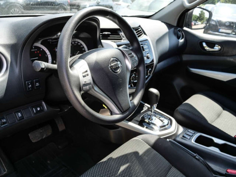 Ansicht 5 - Gebrauchtwagen Fahrzeug, Modell Navara der Marke Nissan von Verkäufer Moll Automobile GmbH & Co KG