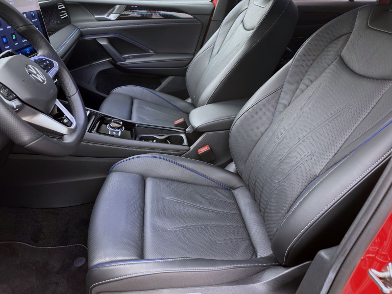 Bild 9: Volkswagen Tiguan 1.5 TSI eHybrid R-LINE NAVI LEDER AHK PANO