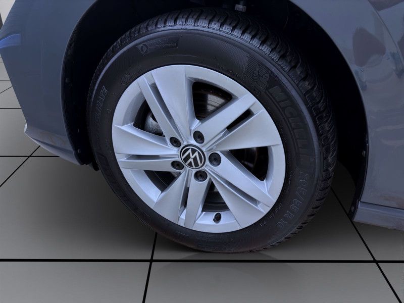 Bild 8: Volkswagen Golf 2.0 TDI DSG LIFE AHK KAMERA KLIMA SHZG