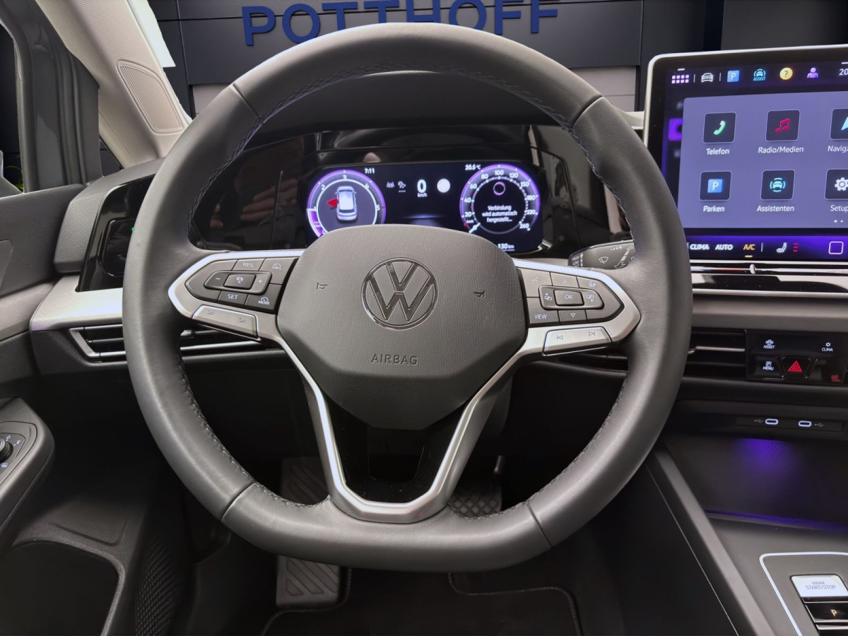 Thumb 11: Volkswagen Golf 2.0 TDI DSG LIFE AHK KAMERA KLIMA SHZG
