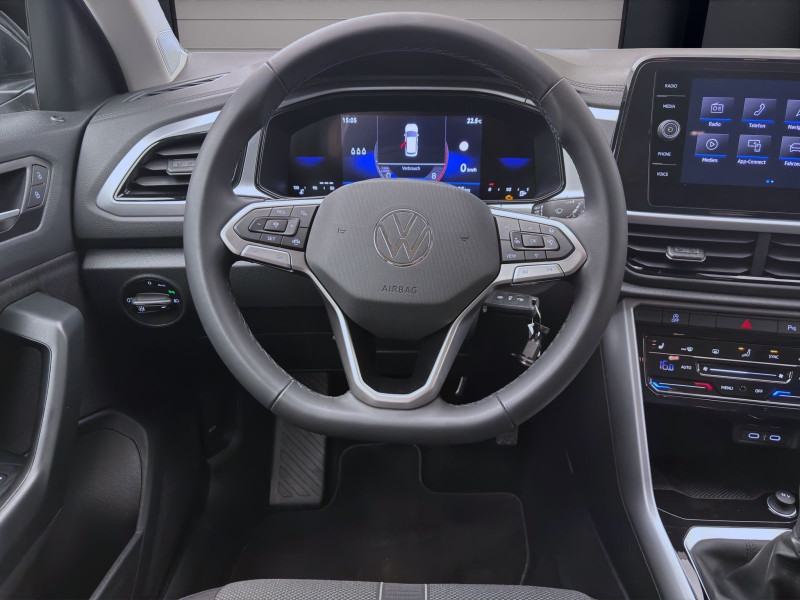 Bild 11: Volkswagen T-Roc 1.0 TSI LIFE NAVI KLIMA PDC SHZG