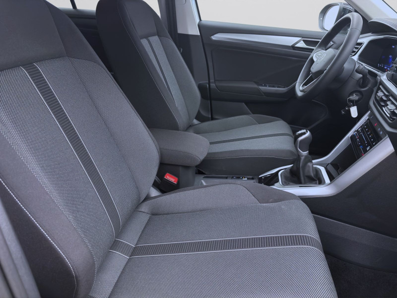 Bild 16: Volkswagen T-Roc 1.0 TSI LIFE NAVI KLIMA PDC SHZG