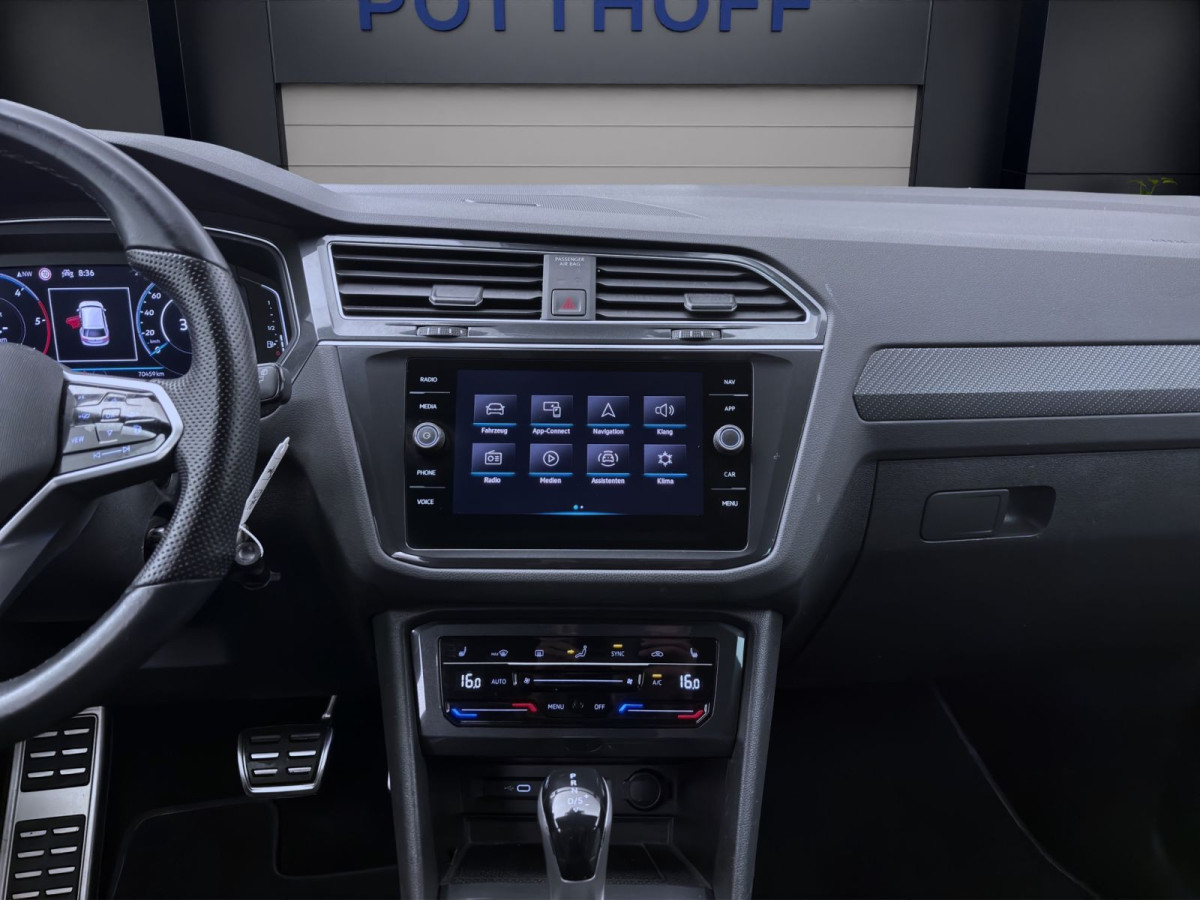 Thumb 14: Volkswagen Tiguan 2.0 TDI DSG R-LINE AHK NAVI KAMERA PDC