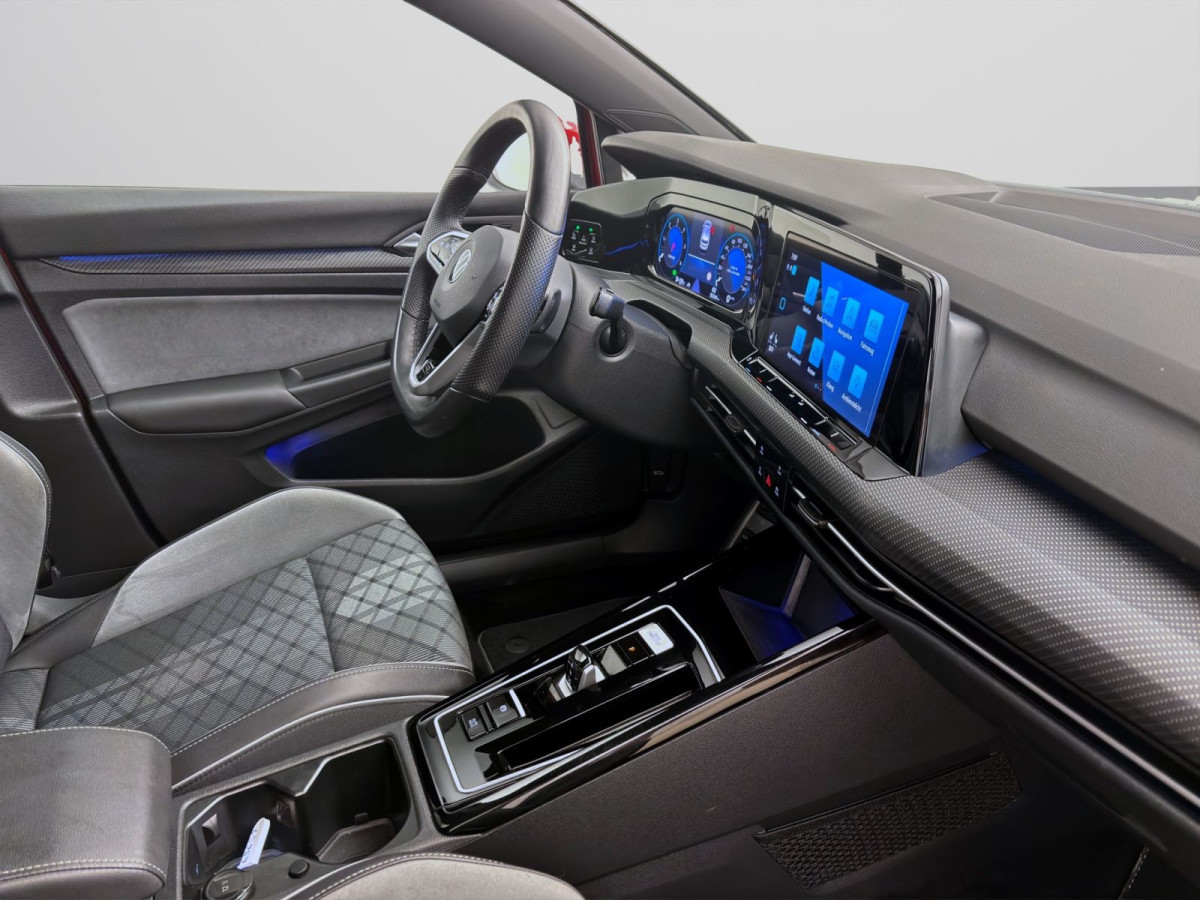 Thumb 17: Volkswagen Golf 2.0 TDI DSG R-LINE NAVI PDC SITZHZG LED+