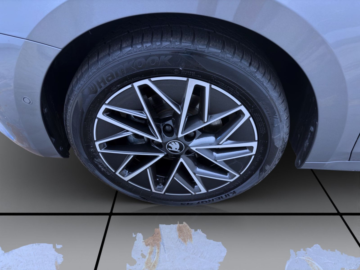 Thumb 8: Škoda Octavia Combi 2.0 TDI DSG TOUR NAVI PANO KLIMA SHZG