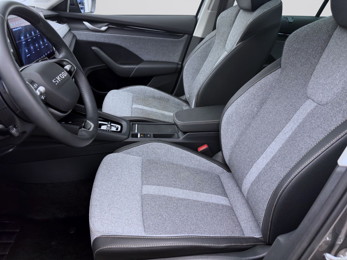 Thumb 9: Škoda Octavia Combi 2.0 TDI DSG TOUR NAVI PANO KLIMA SHZG