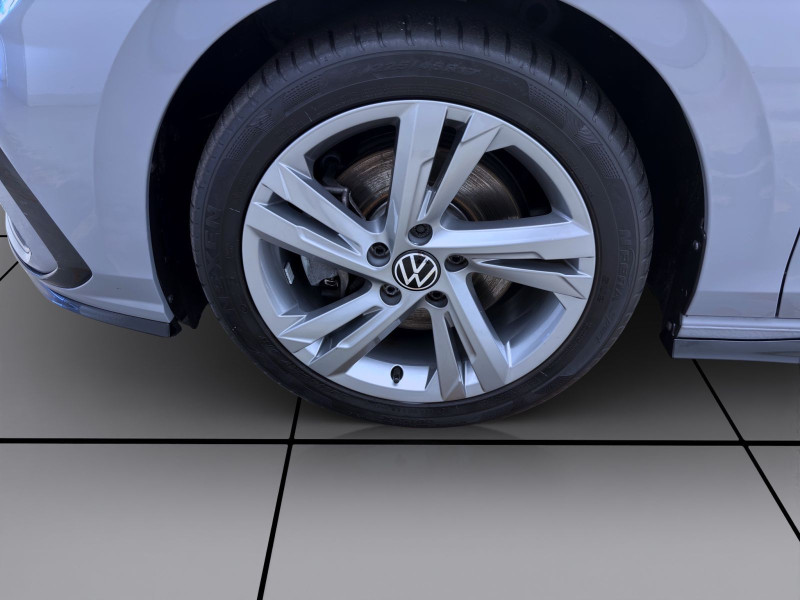 Bild 8: Volkswagen Golf 2.0 TSI DSG R-LINE AHK NAVI SITZHZG LED+