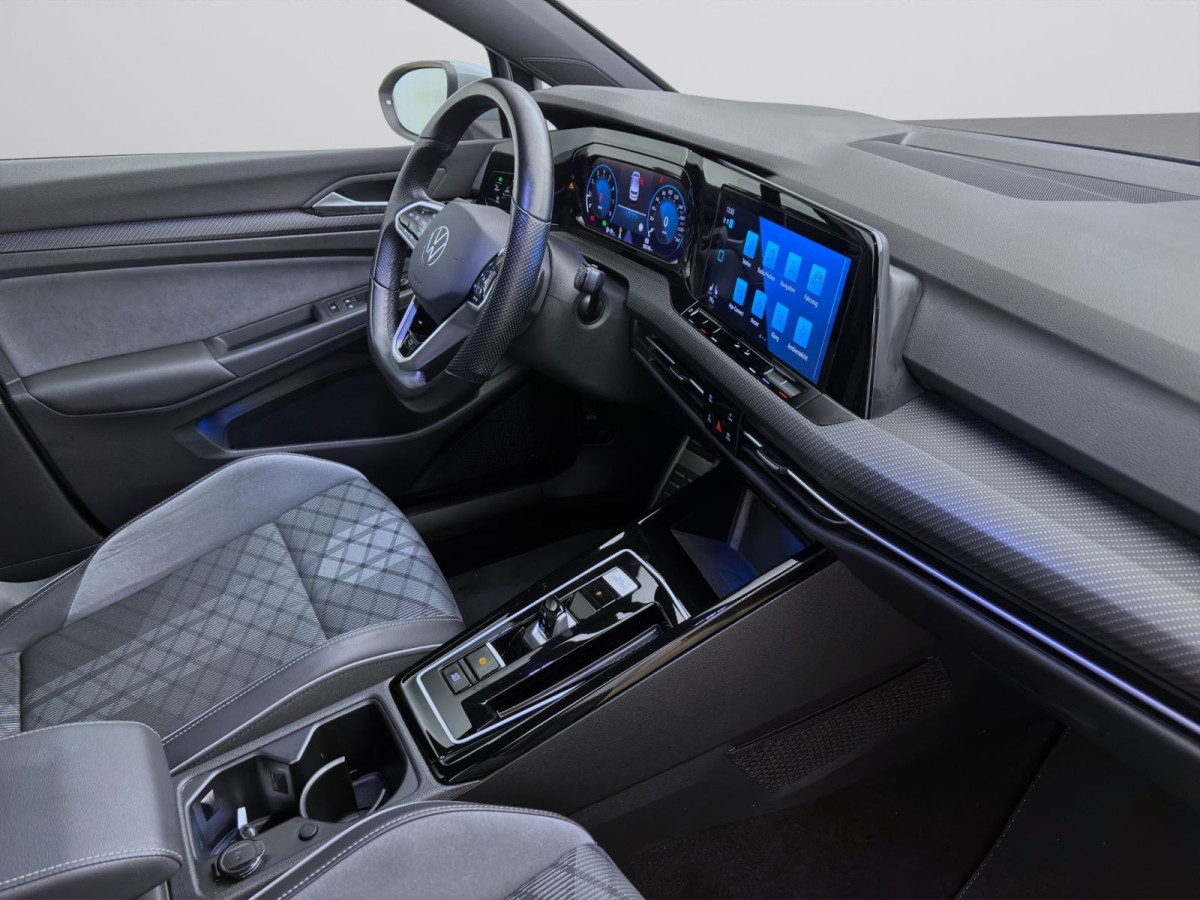 Thumb 17: Volkswagen Golf 2.0 TSI DSG R-LINE AHK NAVI SITZHZG LED+
