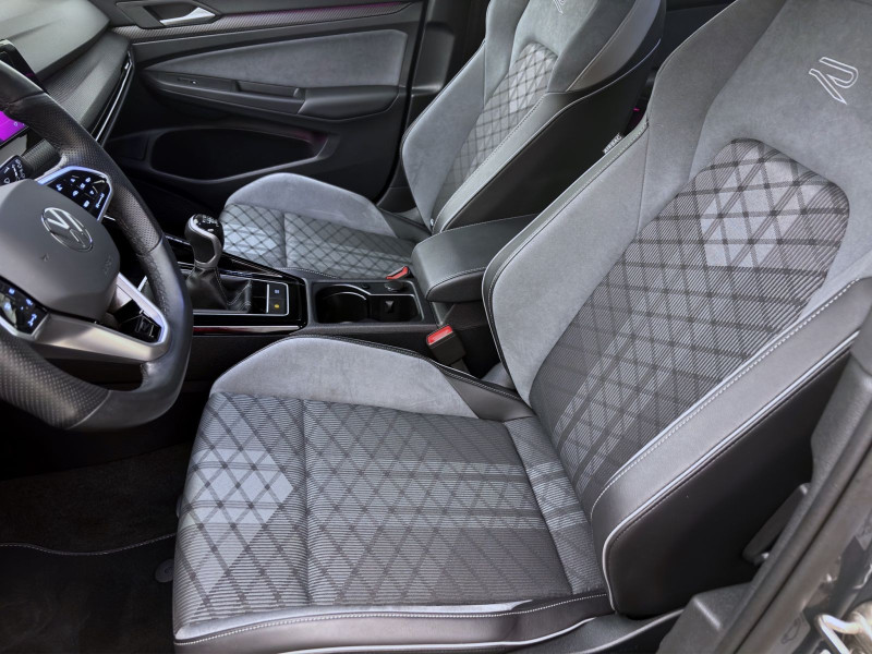 Bild 9: Volkswagen Golf 1.5 TSI R-LINE PDC LED KLIMA DAB+
