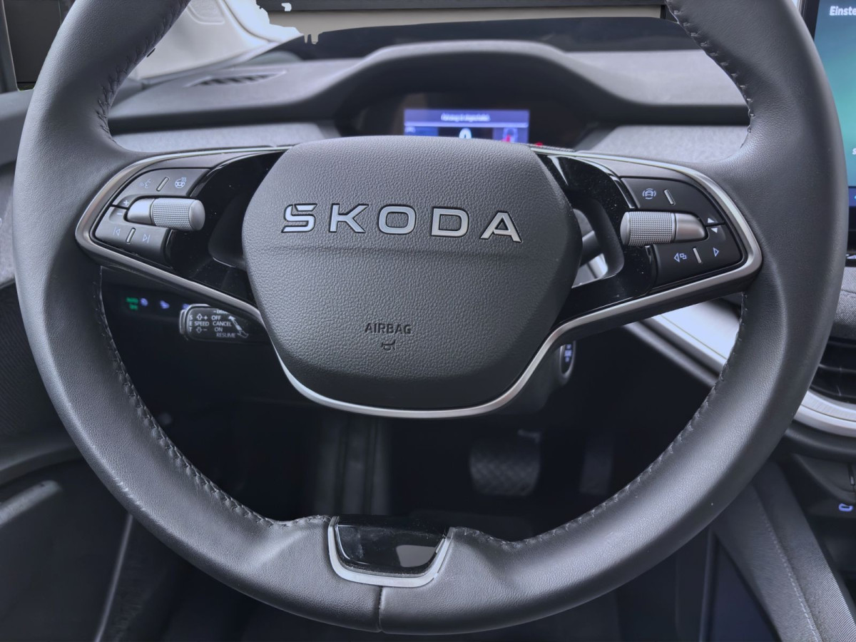 Thumb 12: Škoda Enyaq 85 Coupé LOFT PANO AHK NAVI CANTON