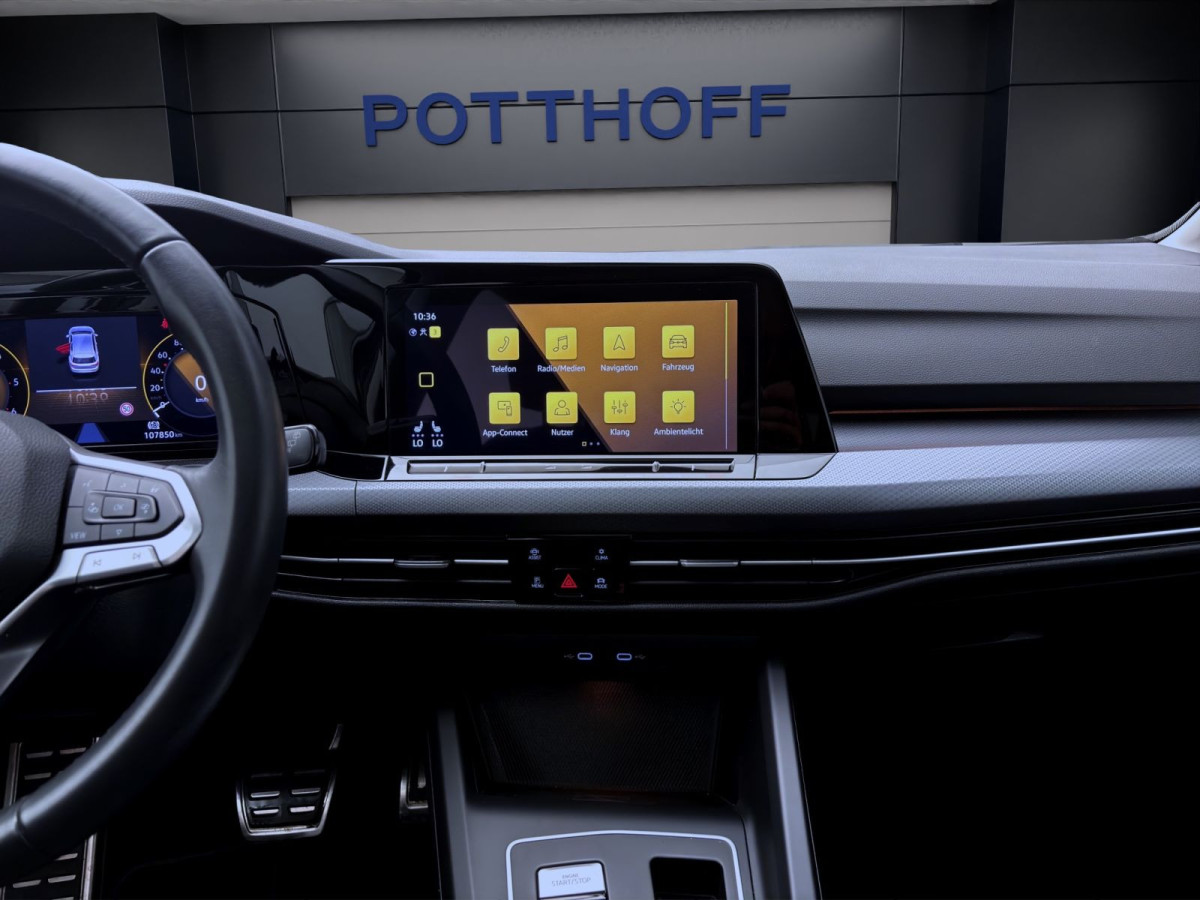 Thumb 14: Volkswagen Golf 2.0 TDI DSG ACTIVE PANO AHK NAVI IQ.LIGHT