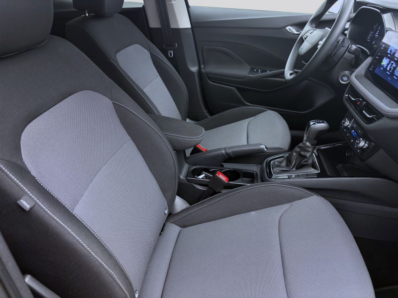 Bild 16: Škoda Fabia 1.5 TSI DSG TOUR NAVI PDC SITZHZG LED