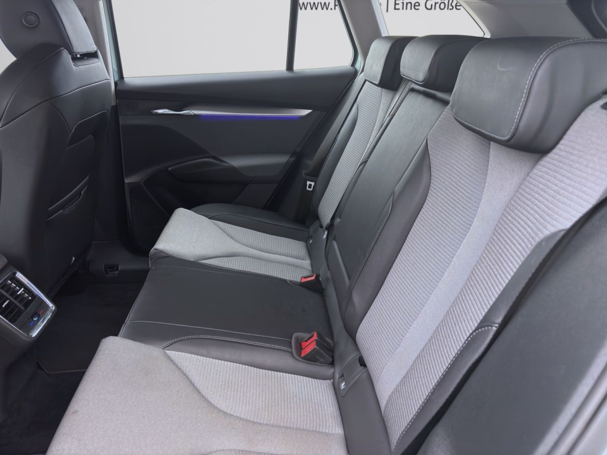 Thumb 15: Škoda Enyaq 80 iV LOFT NAVI KAMERA PDC LED SITZHZG