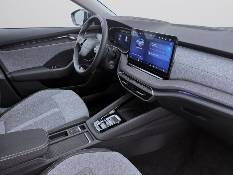 Bild 17: Škoda Octavia Combi 2.0 TDI DSG SELECTION NAVI KLIMA PDC SHZG