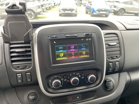 Ansicht 11 - Gebrauchtwagen Fahrzeug, Modell NV300 der Marke Nissan von Verkäufer Autohaus MKM Huber GmbH / Gebrauchtwagenpark