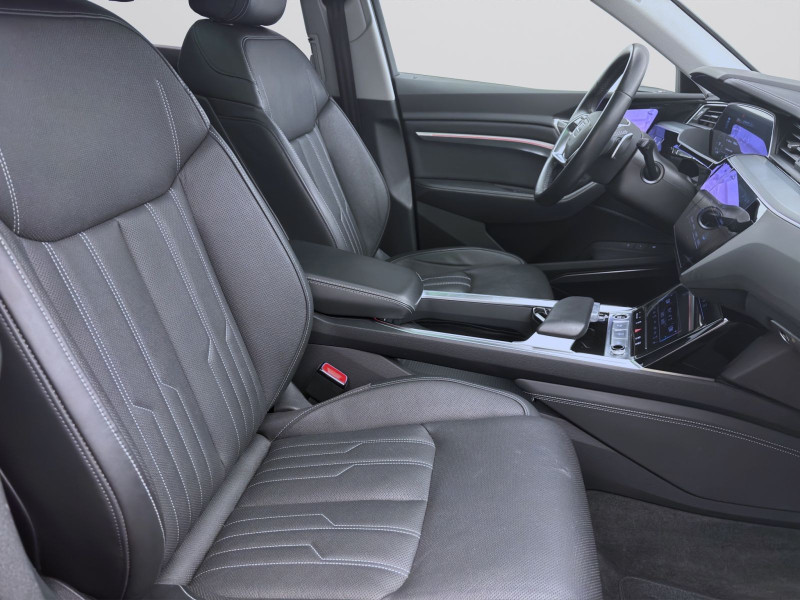 Bild 16: Audi Q8 e-tron 50 Q S LINE PANO MATRIX NAVI B&O VIRTUAL