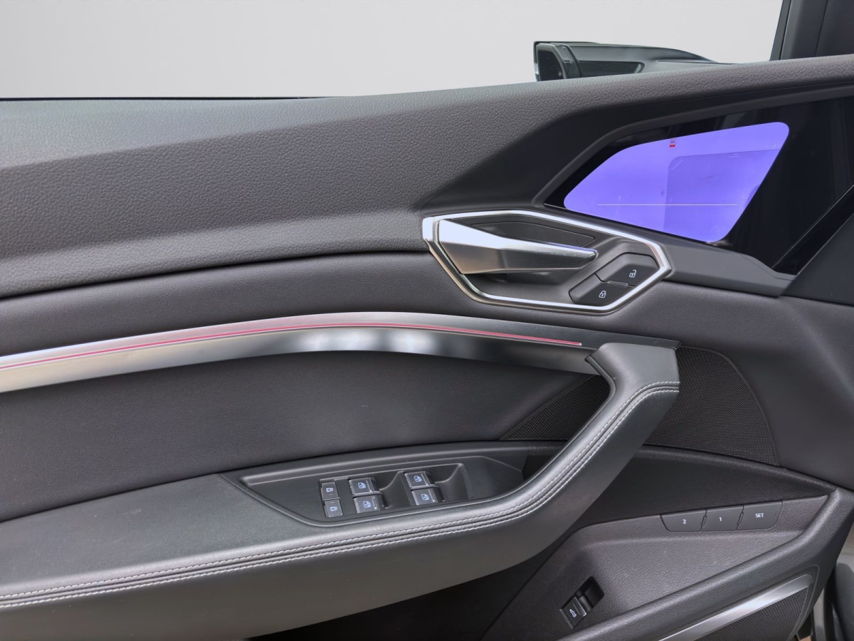 Thumb 10: Audi Q8 e-tron 50 Q S LINE PANO MATRIX NAVI B&O VIRTUAL