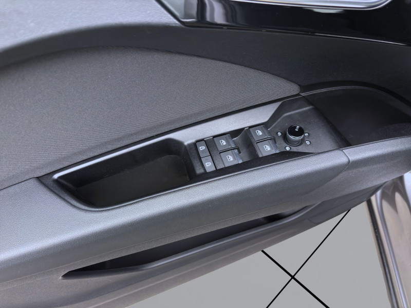 Bild 10: Audi Q4 e-tron 40 NAVI KAMERA LED SITZHZG