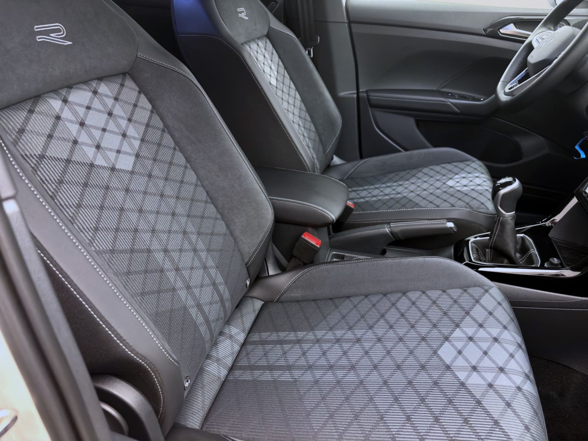 Thumb 16: Volkswagen T-Cross 1.0 TSI R-LINE IQ.LIGHT KAMERA PDC SITZHZG