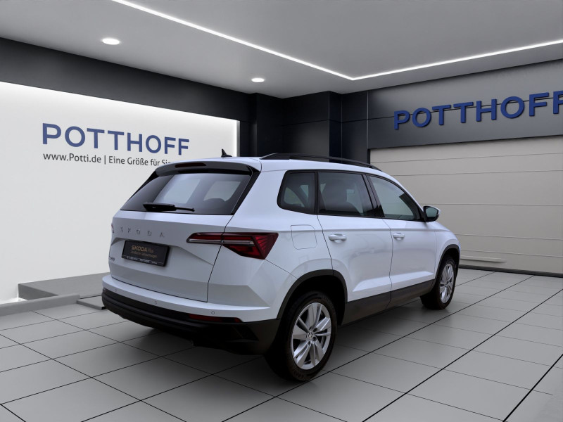 Bild 4: Škoda Karoq 1.5 TSI SELECTION KAMERA PDC SITZHZG LED