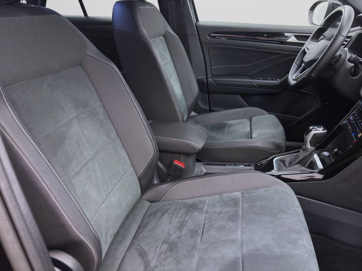 Thumb 16: Volkswagen T-Roc 2.0 TDI DSG R-LINE STDHZG IQ.LIGHT NAVI KAMERA