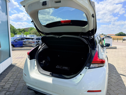 Ansicht 5 - Gebrauchtwagen Fahrzeug, Modell Leaf der Marke Nissan von Verkäufer Autohaus Heinrich GmbH