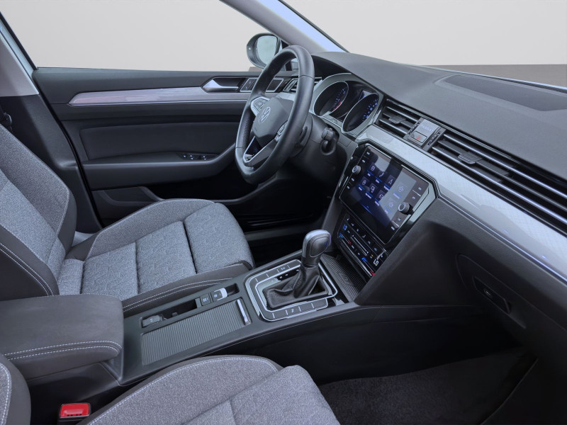 Bild 17: Volkswagen Passat Variant 2.0 TDI DSG BUSINESS AHK NAVI KAMERA PDC