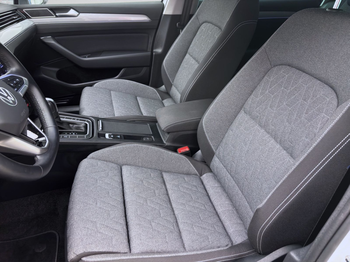 Thumb 9: Volkswagen Passat Variant 2.0 TDI DSG BUSINESS AHK NAVI KAMERA PDC