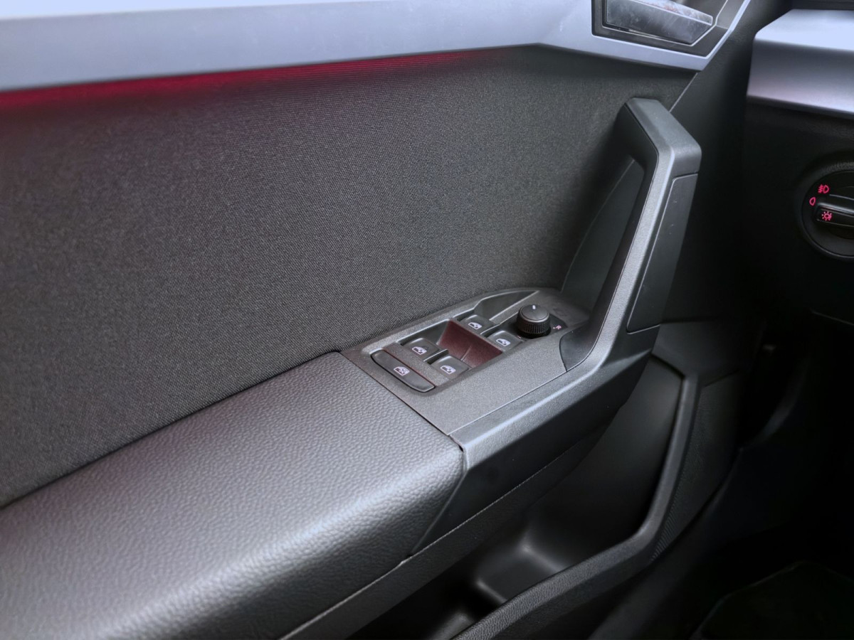 Thumb 10: Seat Ibiza 1.0 TSI DSG FR LED KLIMA KAMERA PDC