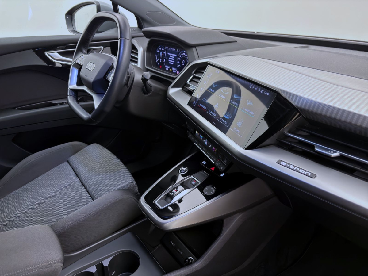 Thumb 20: Audi Q4 e-tron 50 Q S LINE NAVI PDC LED SITZHZG VIRTUAL