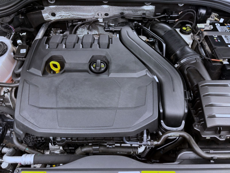 Bild 17: Volkswagen Golf Variant 1.5 eTSI DSG LIFE NAVI SITZHZG KAMERA PDC
