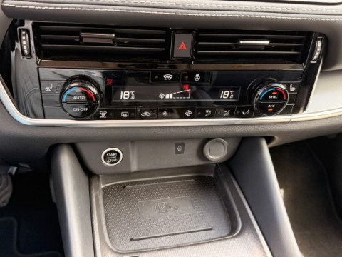 Ansicht 17 - Gebrauchtwagen Fahrzeug, Modell Qashqai der Marke Nissan von Verkäufer Auto Treff Oranke GmbH